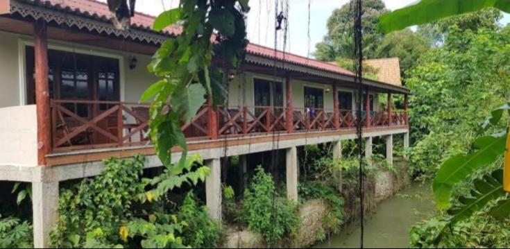 Maylyn Guesthouse Vang Vieng Exterior foto